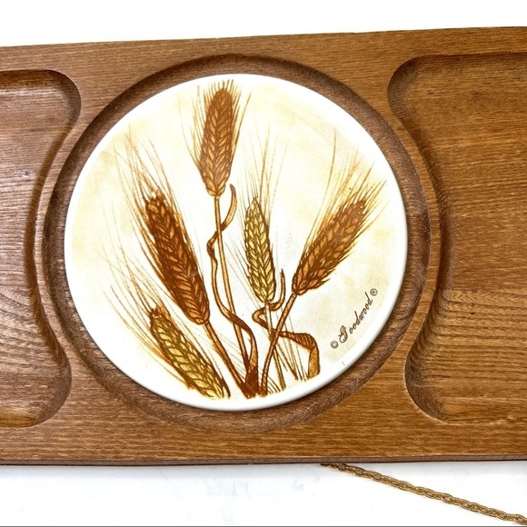 Vtg MCM Goodwood Teak Serving Tray Cheese 70s Wheat Design - Picture 2 of 3